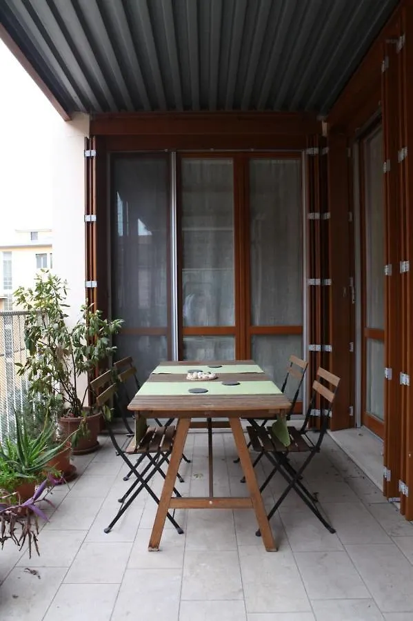 Terrace Apartment Close To Metro Station Milan