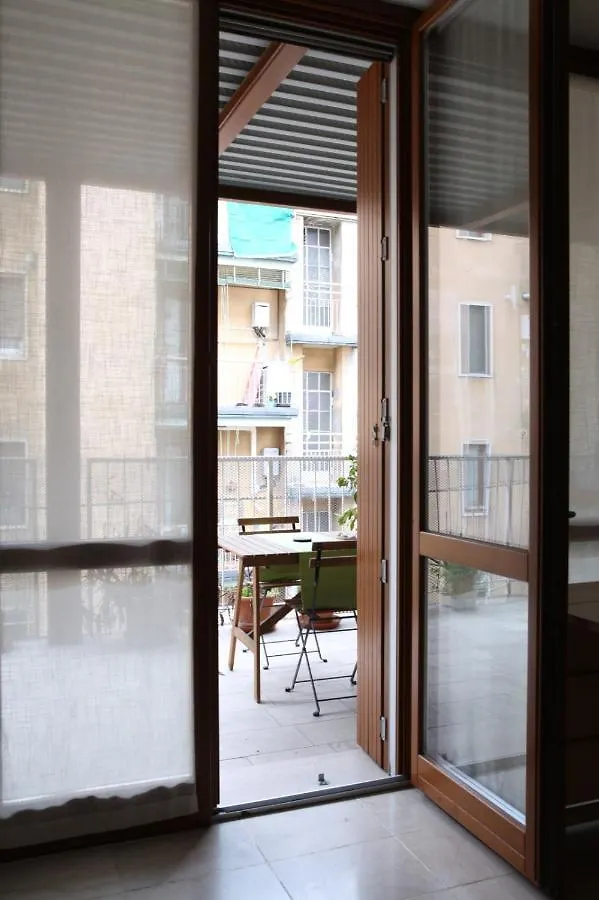 Terrace Apartment Close To Metro Station Milan